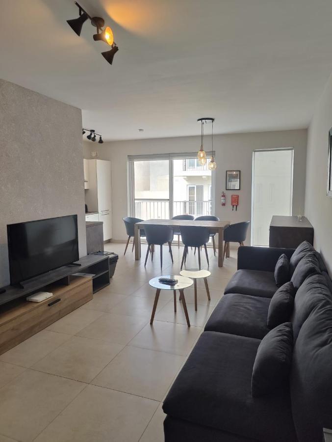 Gzira, 2 Bedroom Apartment Екстериор снимка